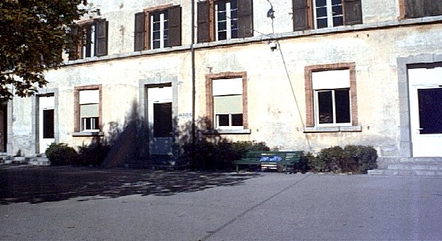 c'est notre vieille cole